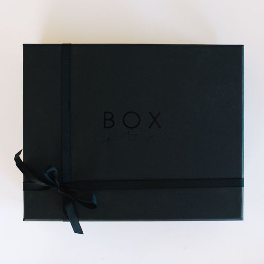 box packaging (Black)